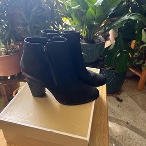 Leather Micheal Kors DENVER BOOTIE